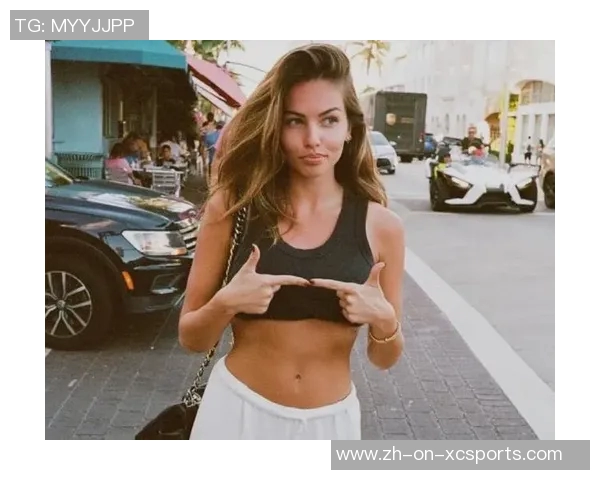 足球世界杯球星女友竟然是中国人 揭秘她的美丽与魅力 足球世界杯球星女友竟然是中国人 揭秘她的美丽与魅力